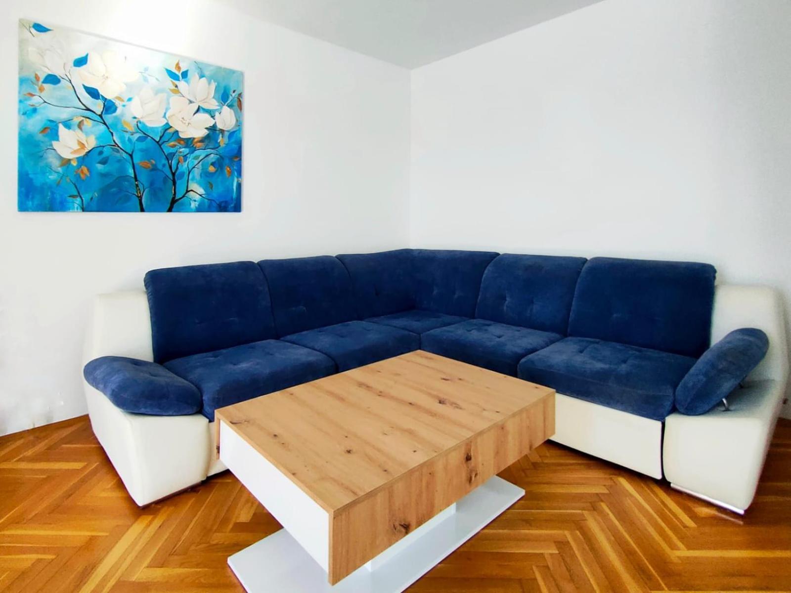 Skajla Apartments 梅杜林 外观 照片