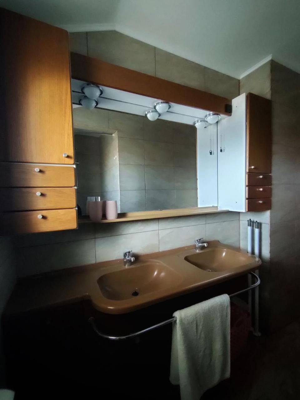 Skajla Apartments 梅杜林 外观 照片